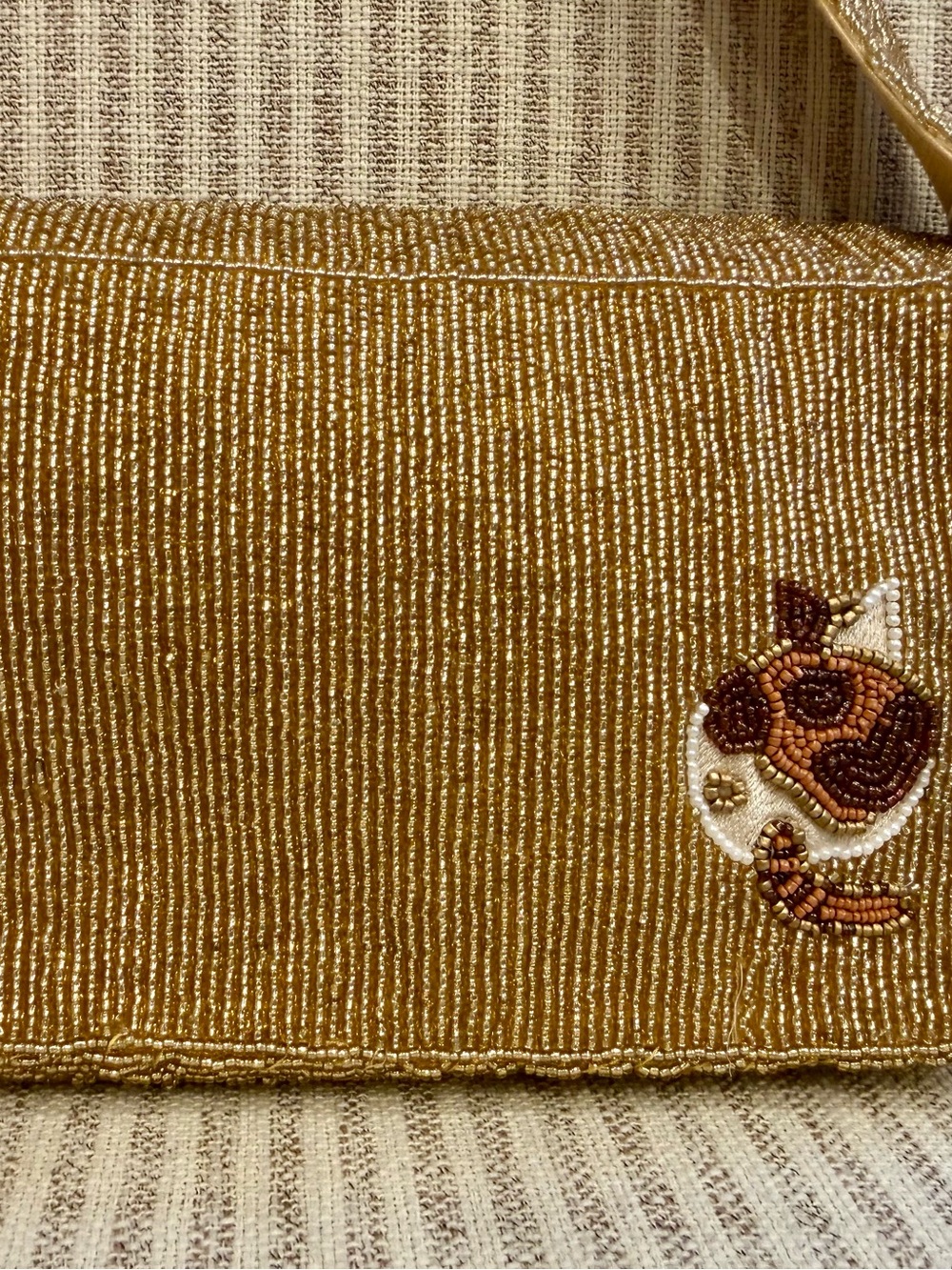 Adorable Sol Mer Beaded Gold Beaded Cat Shoulder Bag 🐱 - Picture 3 of 8